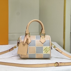 LV Speedy Bags